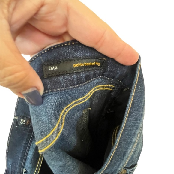 Citizens of Humanity Dita Mid Rise Zip Fly Petite Classic BootLeg SZ 30 - Picture 8 of 15